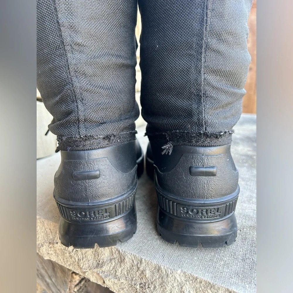 Sorel Kaufman canada black boots Vintage snowcap felt lined & waterproof Sz-6. B